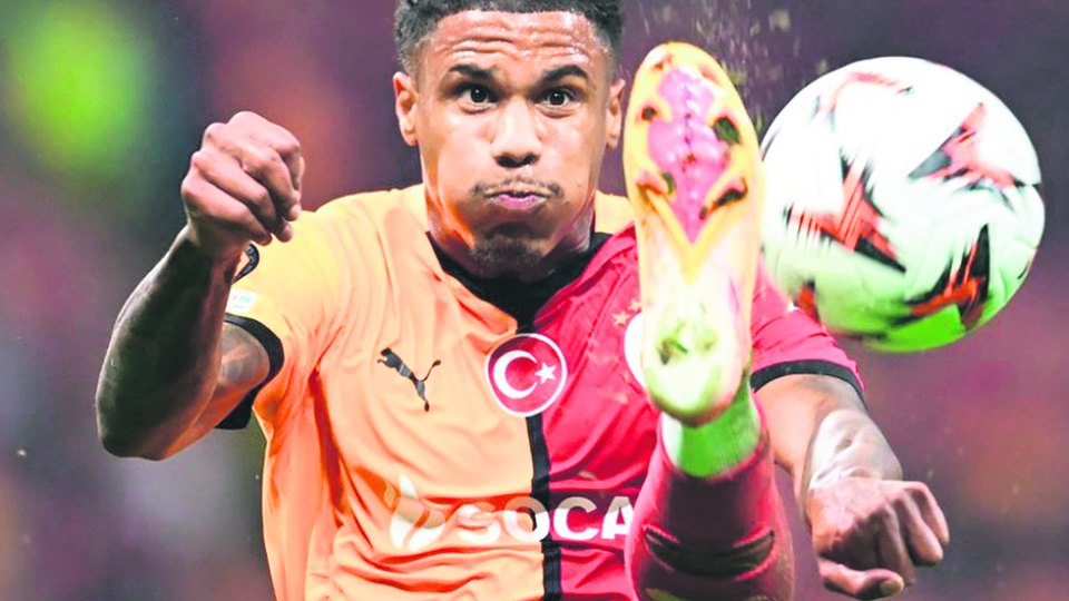 yıldızı ısmail jakobs - Galatasaray'ın yıldızı Ismail Jakobs'tan Okan Buruk-Fatih Terim kıyaslaması