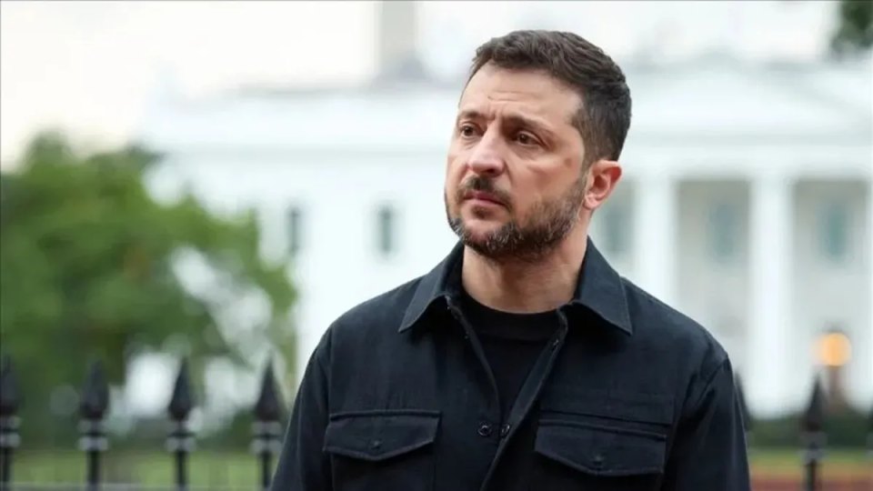 Vladimir Zelenskiy - Moldova hava sahasında İHA alarmı: Zelenskiy'nin uçağı tehlike atlattı