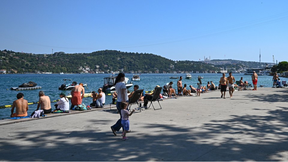 bölgede yağmur sıcaklıklar - 2 bölgede yağmur, sıcaklıklar aynı