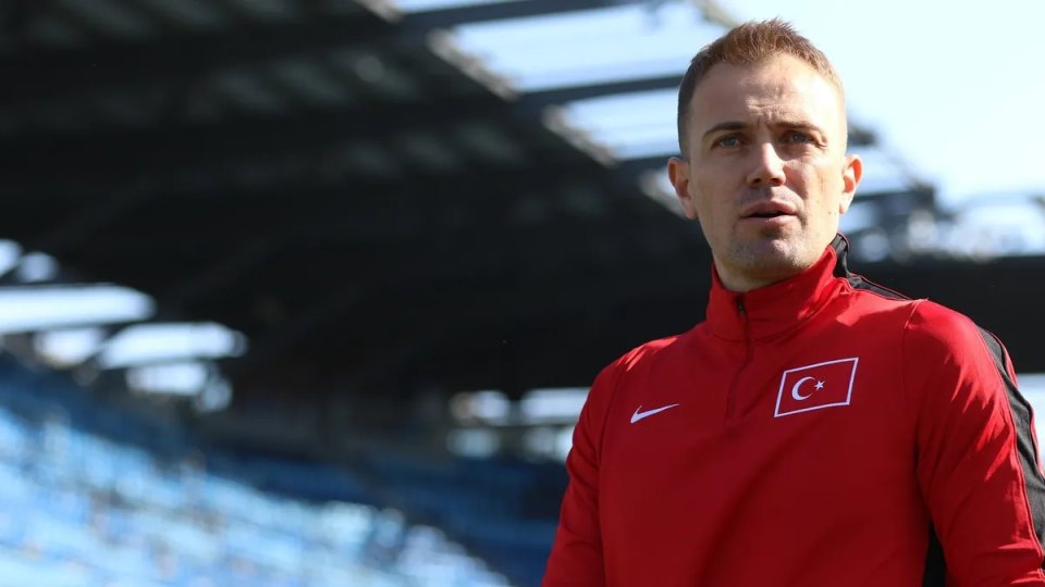 Mert Günok - Mert Günok milli takım kariyerini noktaladı