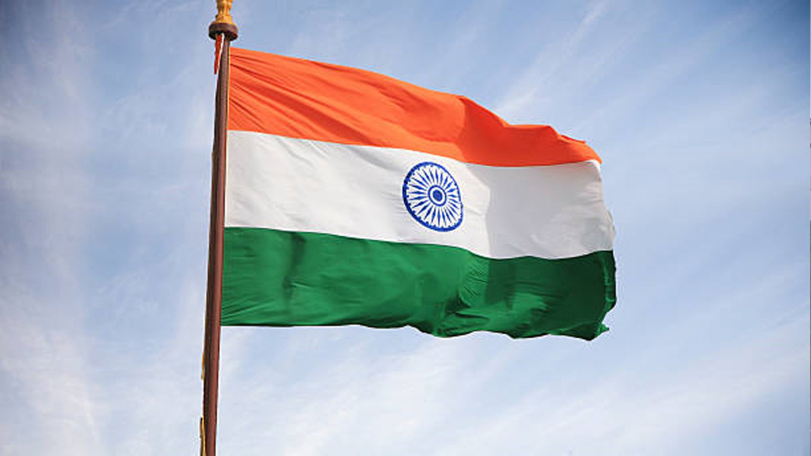 Hindistan'da bina çöktü: Ölüler ve yaralılar var