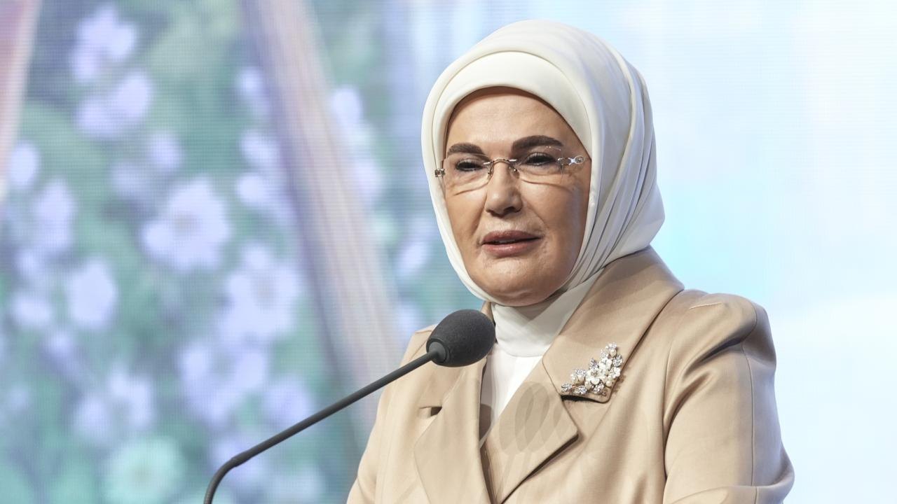 Emine Erdoğan'dan Fethiye Körfezi'ndeki deniz koruma çalışmalarına destek