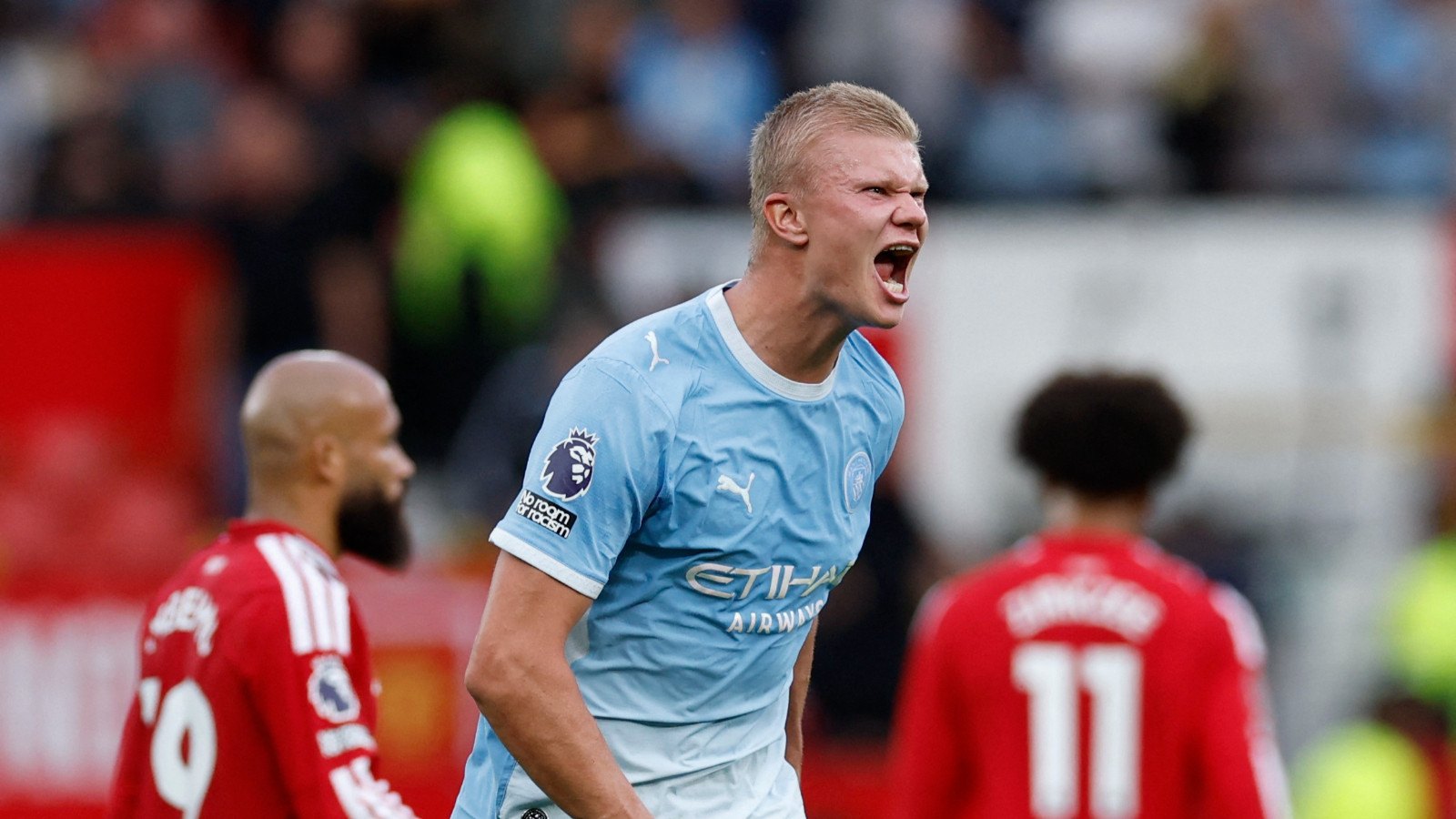 Manchester City, 10 kişi kaldığı derbide Manchester United'ı yendi