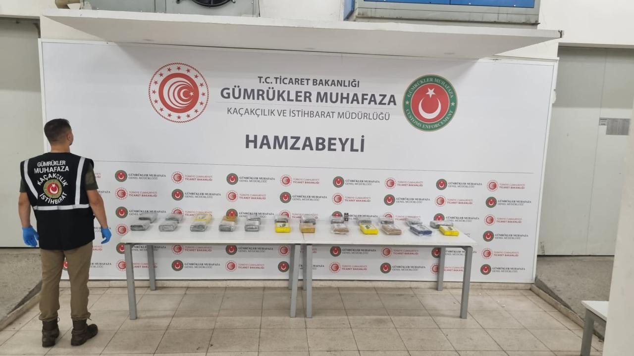Edirne’de iki gümrük operasyonunda 174 kilogram uyuşturucu ele geçirildi