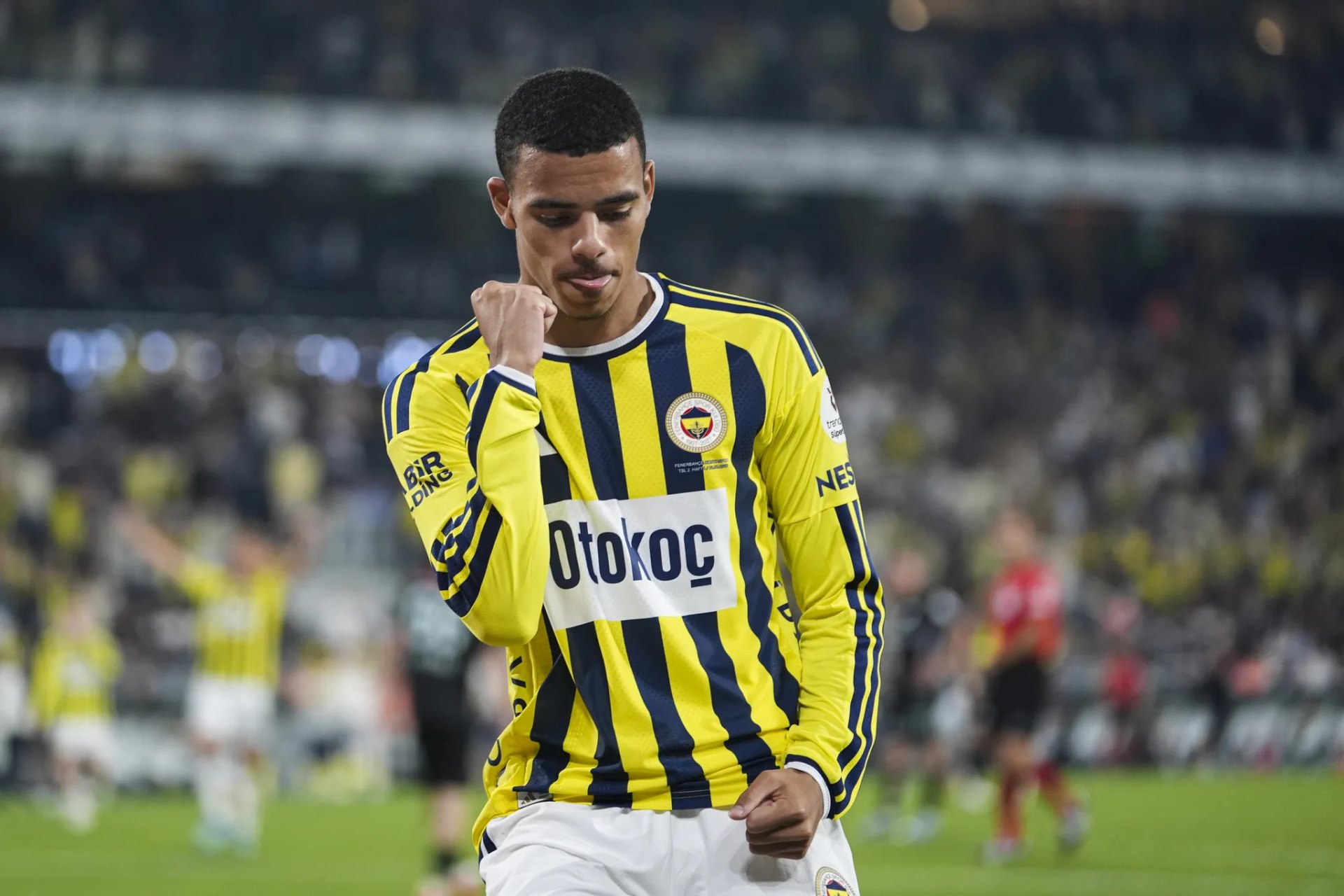 Medhi Benatia açıkladı: Mason Greenwood Fenerbahçe kararını hızlı verdi