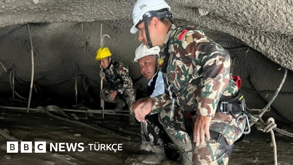 Nepal'de bir tünelde mahsur işçilerin 'hayatta olma ihtimali yüksek'