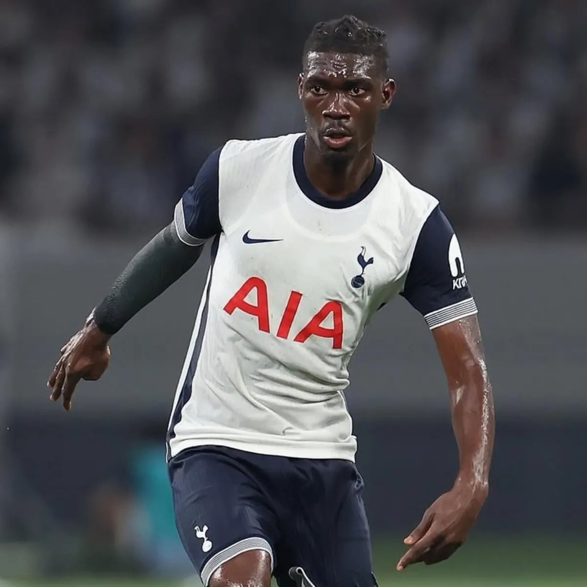 Yves Bissouma Ajax ile 2027'ye kadar sözleşme imzaladı