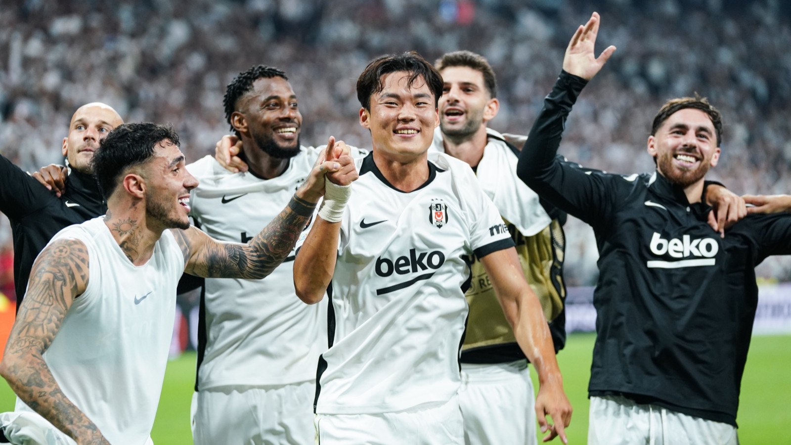 Beşiktaş, Marsilya'yı 4-1 yenerek UEFA Avrupa Ligi'ne galibiyetle başladı